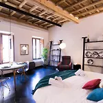 Greta Charming Suite In Trastevere